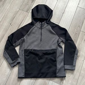 Old Navy Active Techie Fleece ¼ Zip Hoodie